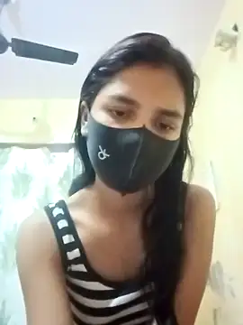 Snapshot of Mahira-- chatting on 02/24/26, 04:54 Mahira-- online show from 02/24/26, 04:54