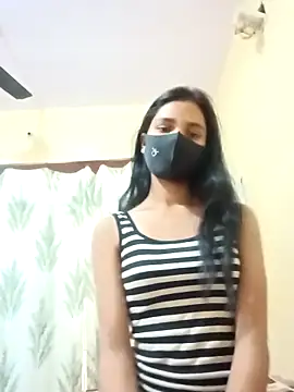 Snapshot of Mahira-- chatting on 02/25/26, 04:22 Mahira-- online show from 02/25/26, 04:22