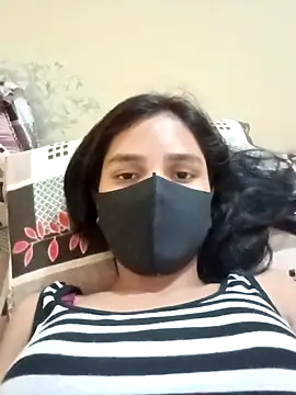 Snapshot of Mahira-- chatting on 03/09/26, 07:12 Mahira-- online show from 03/09/26, 07:12