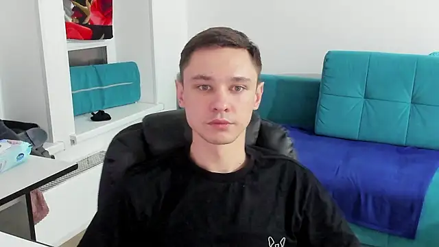 Snapshot of Alexmansuper chatting on 03/11/26, 08:15 Alexmansuper online show from 03/11/26, 08:15