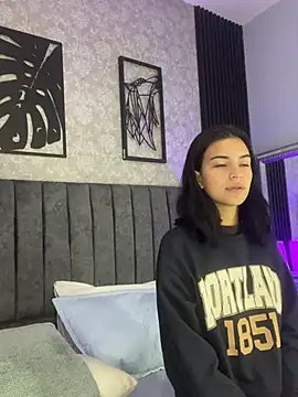 bliinkii and luka  online show from 02/17/26, 12:56