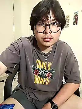 Snapshot of HeyImDante chatting on 02/06/26, 02:49 HeyImDante online show from 02/06/26, 02:49