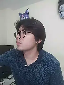 Snapshot of HeyImDante chatting on 05/07/26, 12:38 HeyImDante online show from 05/07/26, 12:38
