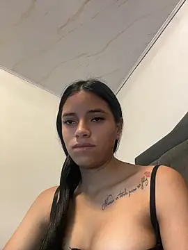Snapshot of CELESTE_-EC chatting on 05/09/26, 02:33 CELESTE -EC online show from 05/09/26, 02:33