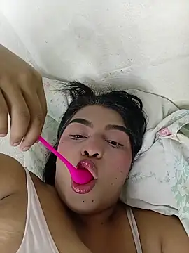 Snapshot of angela_sex_x chatting on 03/05/26, 12:17 angela sex x online show from 03/05/26, 12:17