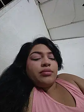 Snapshot of angela_sex_x chatting on 04/15/26, 01:45 angela sex x online show from 04/15/26, 01:45