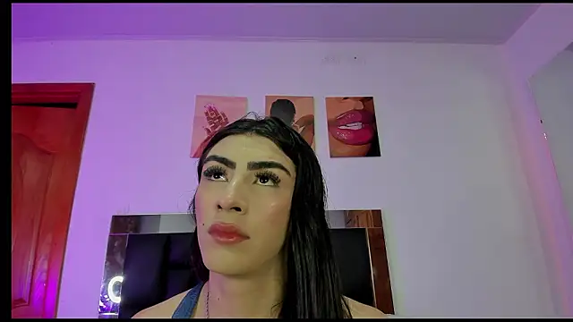 Snapshot of Isabella_Moon9 chatting on 02/05/26, 11:15 Isabella Moon9 online show from 02/05/26, 11:15