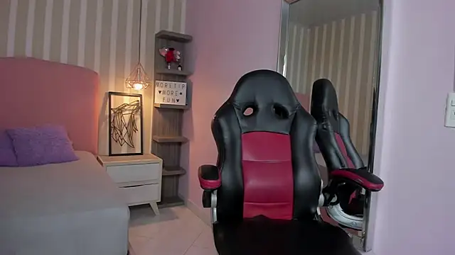 HELEN DAVIS4 online show from 01/31/26, 07:11