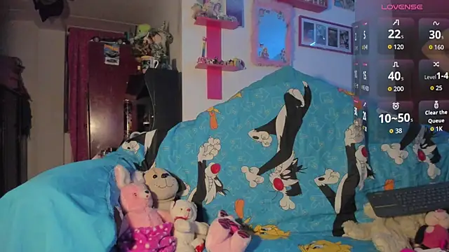 Snapshot of Rebecahart chatting on 02/13/26, 05:36 Rebecahart online show from 02/13/26, 05:36