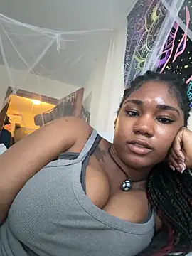 Snapshot of Ebonythroat777 chatting on 06/02/26, 10:45 Ebonythroat777 online show from 06/02/26, 10:45