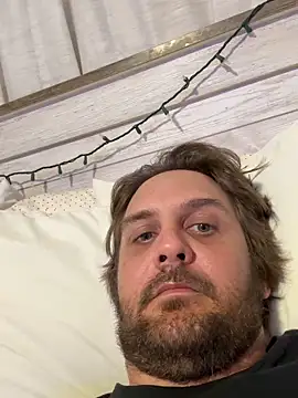 Snapshot of NoahDogg chatting on 02/21/26, 05:08 NoahDogg online show from 02/21/26, 05:08