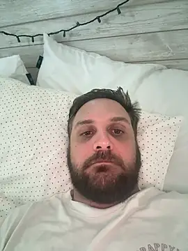 Snapshot of NoahDogg chatting on 03/06/26, 02:41 NoahDogg online show from 03/06/26, 02:41