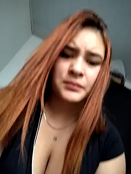 Snapshot of katty_42 chatting on 03/27/26, 05:23 katty 42 online show from 03/27/26, 05:23