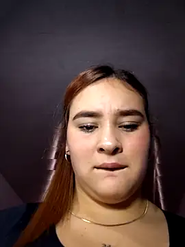 Snapshot of katty_42 chatting on 04/24/26, 06:32 katty 42 online show from 04/24/26, 06:32