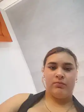 Snapshot of katty_42 chatting on 05/09/26, 07:19 katty 42 online show from 05/09/26, 07:19