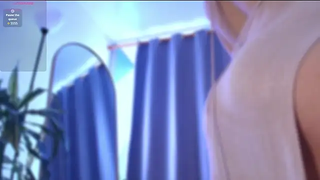 kittysophie  online show from 05/20/26, 08:37