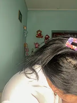 Snapshot of Aloyenita chatting on 02/21/26, 12:28 Aloyenita online show from 02/21/26, 12:28