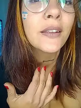 kuramaqueen online show from 06/17/26, 04:04
