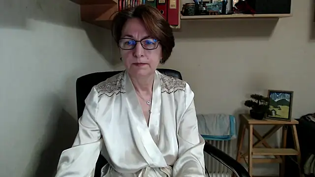 katemodel online show from 05/09/26, 07:13