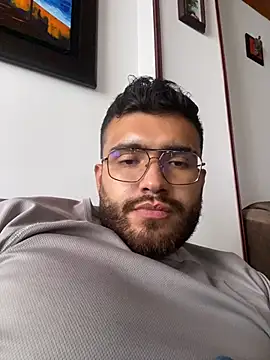 Snapshot of ryan_stone10 chatting on 02/02/26, 09:13 ryan stone10 online show from 02/02/26, 09:13