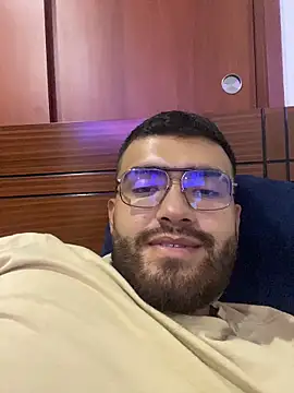 Snapshot of ryan_stone10 chatting on 02/04/26, 02:28 ryan stone10 online show from 02/04/26, 02:28