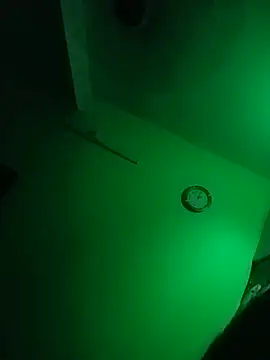 Snapshot of Menfromkolkata chatting on 07/16/26, 07:31 Menfromkolkata online show from 07/16/26, 07:31