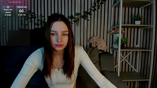 Snapshot of Patricia_mil1er chatting on 02/04/26, 12:49 Patricia mil1er online show from 02/04/26, 12:49