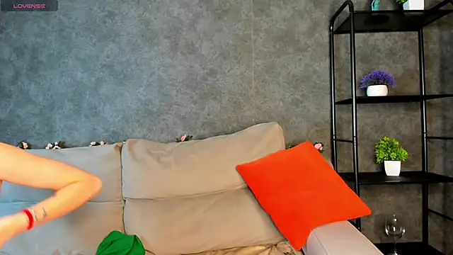 Snapshot of Patricia_mil1er chatting on 02/11/26, 01:10 Patricia mil1er online show from 02/11/26, 01:10