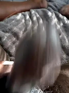 Snapshot of Droski21 chatting on 03/28/26, 02:05 Droski21 online show from 03/28/26, 02:05