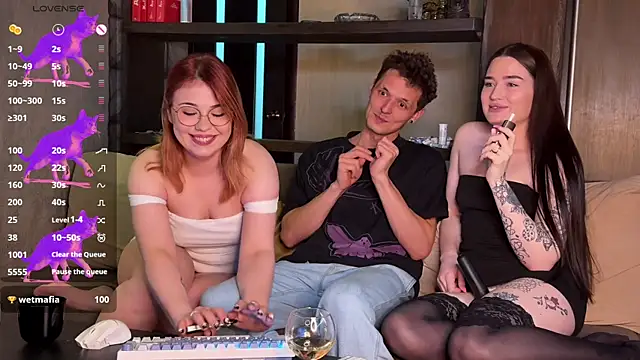 Three Some Dream online show from 05/10/26, 06:46