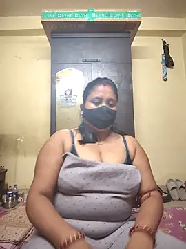Curvy Trisha online show from 05/29/26, 07:12