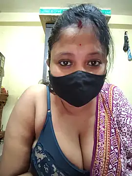 Curvy Trisha online show from 06/12/26, 01:21