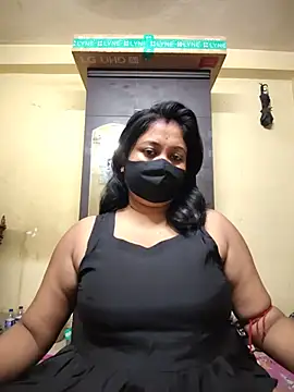 Curvy Trisha online show from 06/23/26, 08:07