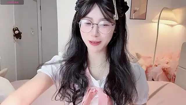 Luminous4173 online show from 07/17/26, 01:18