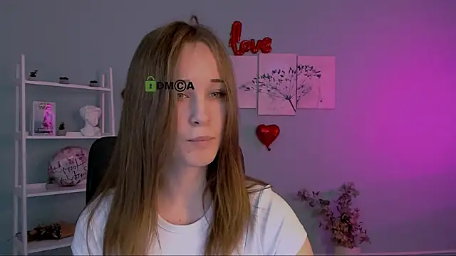 Snapshot of eira_mouse chatting on 02/15/26, 09:41 eira mouse online show from 02/15/26, 09:41