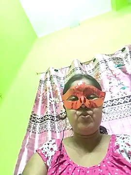 Snapshot of mahi893 chatting on 04/13/26, 11:37 mahi893 online show from 04/13/26, 11:37