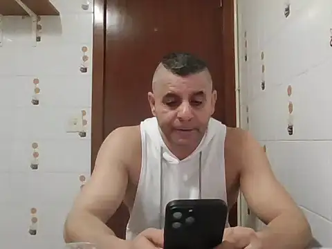 Snapshot of Cqtaleya777 chatting on 03/05/26, 12:01 Cqtaleya777 online show from 03/05/26, 12:01