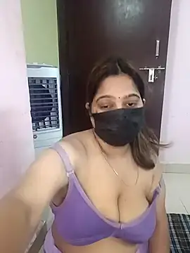Aliya Hott online show from 05/02/26, 05:23