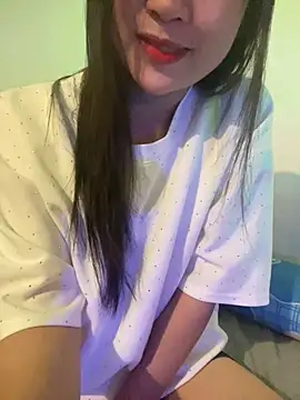 Snapshot of hotgirl-sexy chatting on 03/05/26, 03:52 hotgirl-sexy online show from 03/05/26, 03:52