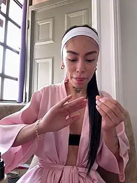 Snapshot of Bonny_Eva chatting on 03/16/26, 04:22 Bonny Eva online show from 03/16/26, 04:22