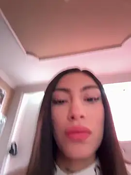 Bonny Eva online show from 05/06/26, 06:57
