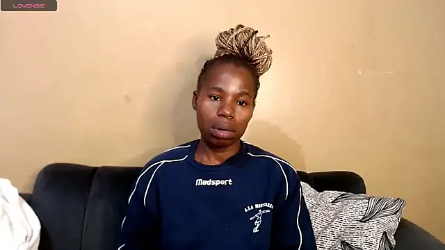AppleAsss online show from 06/11/26, 08:12
