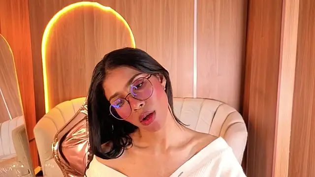 Alina b  online show from 03/04/26, 08:04