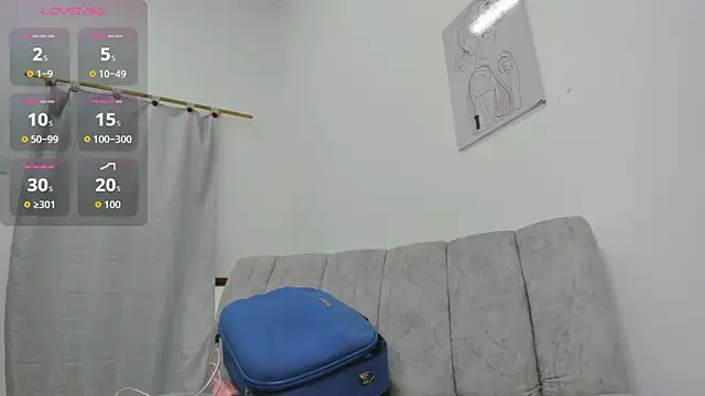velvetluna  online show from 04/27/26, 12:36