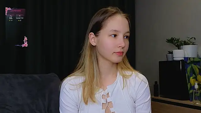 Snapshot of y0ur_sunshinee chatting on 02/26/26, 09:58 y0ur sunshinee online show from 02/26/26, 09:58