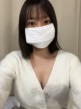 Snapshot of _m_u_ chatting on 03/10/26, 12:21 m u online show from 03/10/26, 12:21