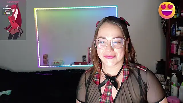 Snapshot of Tammy_Parker chatting on 02/15/26, 04:53 Tammy Parker online show from 02/15/26, 04:53