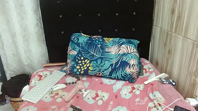 Camil4 milf 1 online show from 02/03/26, 06:40