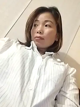 Ella-aa online show from 05/02/26, 12:43