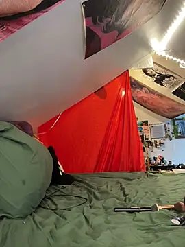 Snapshot of heluvsbabii chatting on 02/15/26, 09:55 heluvsbabii online show from 02/15/26, 09:55